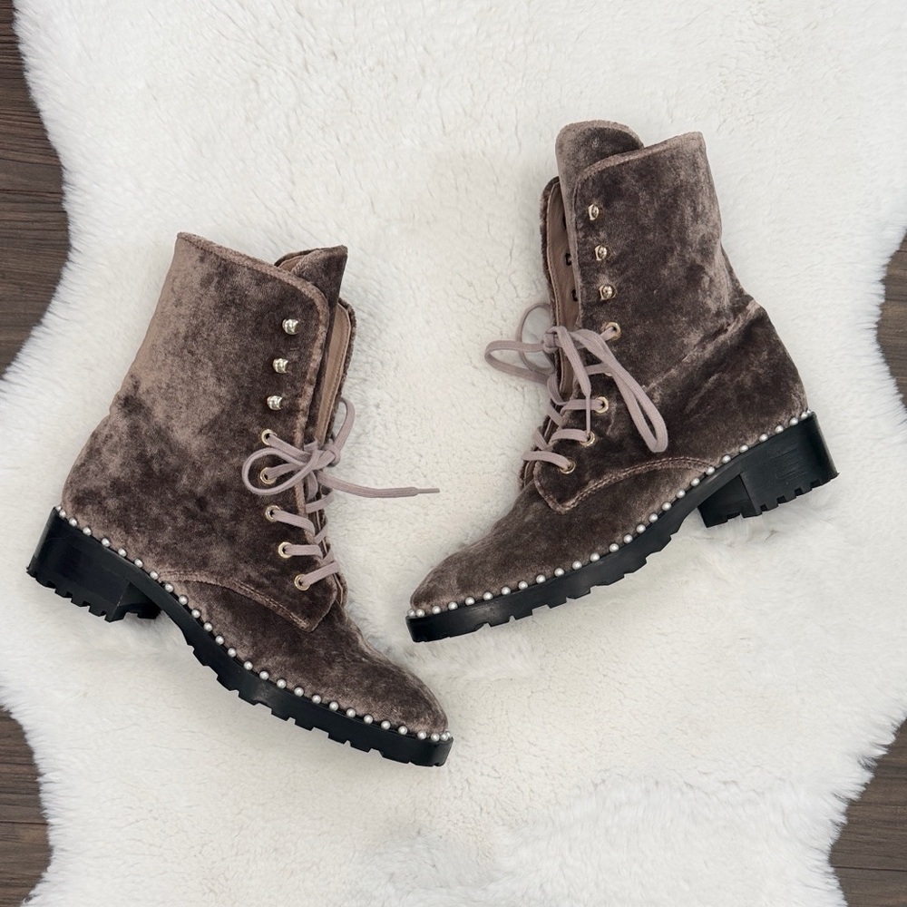 NWOB Stuart Weitzman Allie Velvet Combat Boot Desert Rose size 5.5